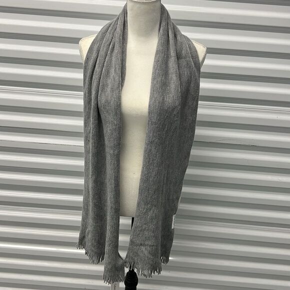 Calvin Klein Gray Scarf - Picture 4 of 5